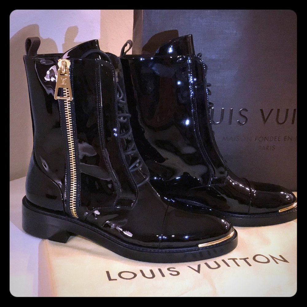LOUIS VUITTON *NEW* Macadam Ranger Boots 7.5